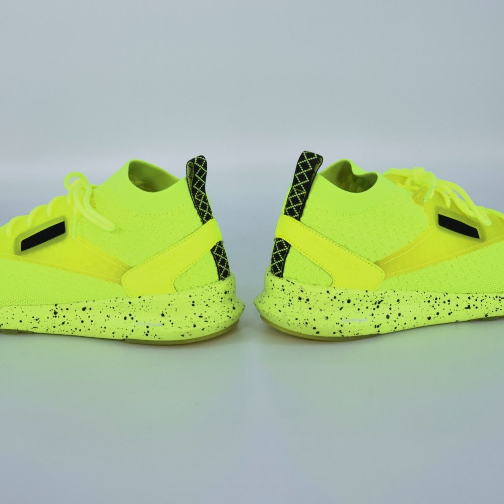 Reebok - Picture 4 of 6